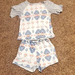 Aztec Lounge Set, Size Large